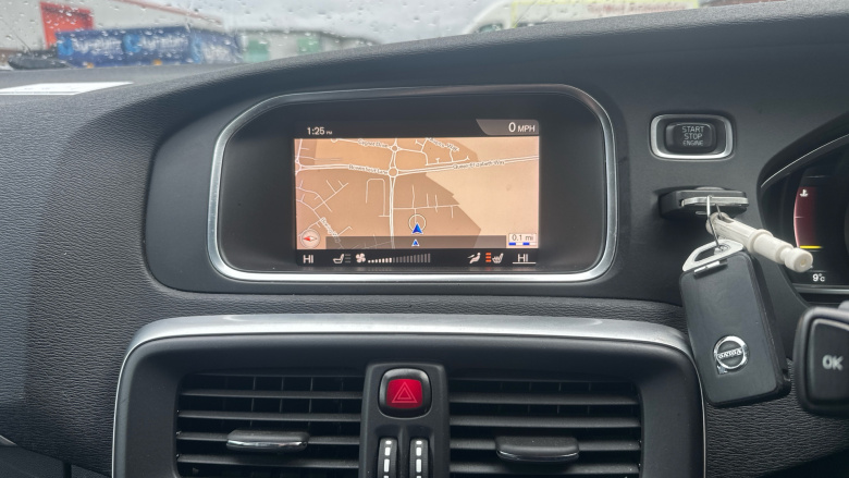 Volvo V40 D3 [4 Cyl 150] R DESIGN Pro 5dr Diesel Hatchback